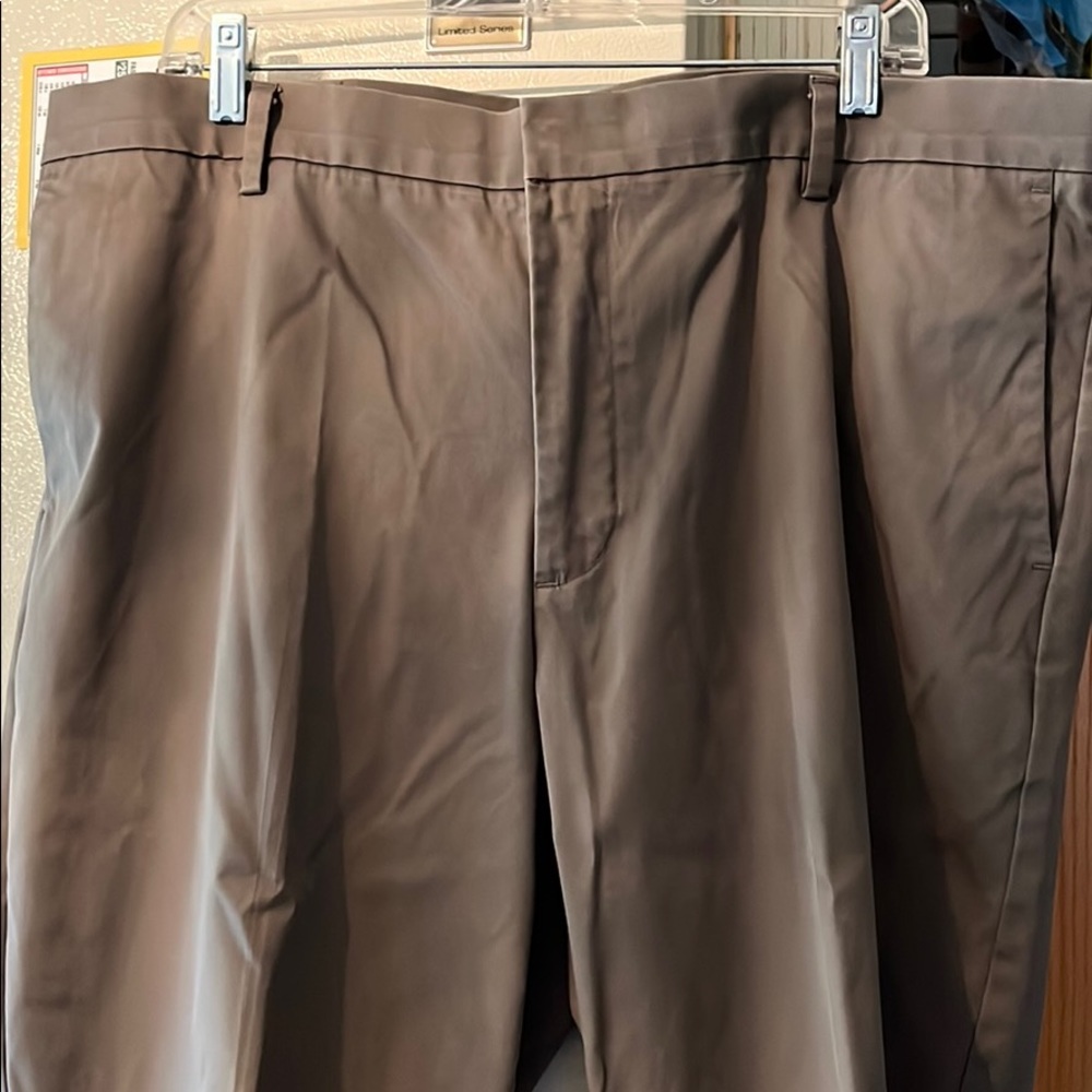 Men’s Dockers Size 40x30